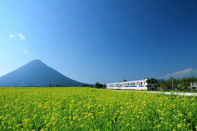 西大山駅1.JPG